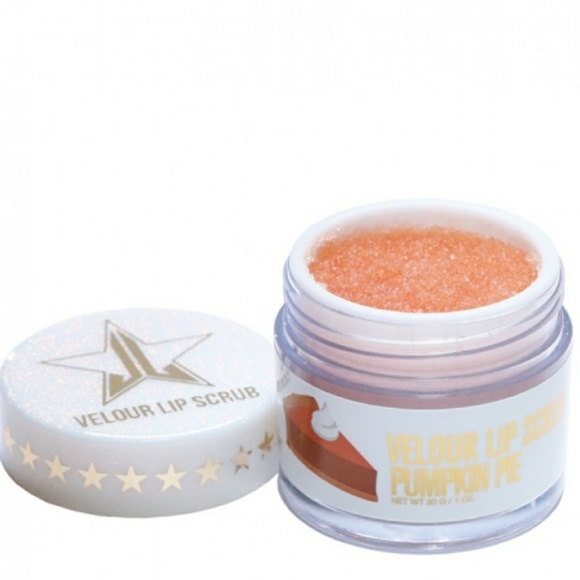 🔺BOGO 1/2 OFF🔺Jeffree Star Pumpkin Pie Lip Scrub - Picture 2 of 6